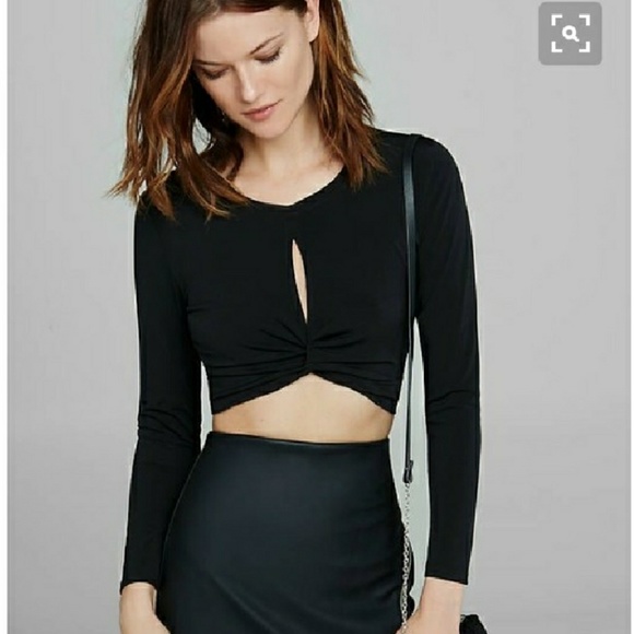 black keyhole crop top